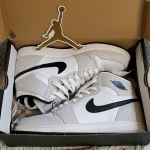 AIR JORDAN 1 RETRO HI PREM BG